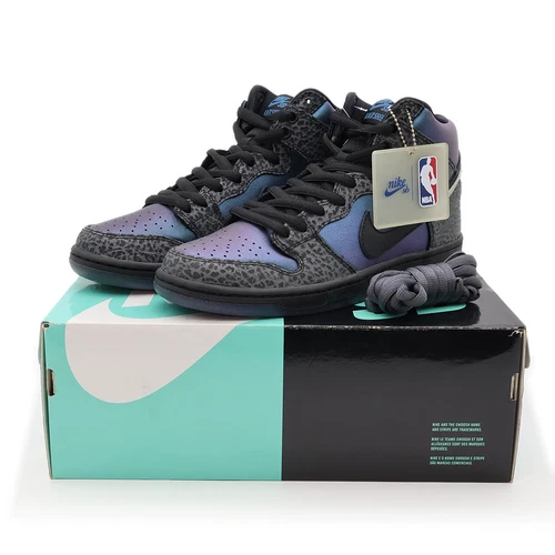 BQ6827-001 Nike SB Dunk High Black Sheep Hornet (Herren)