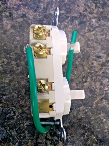 Pass Seymour 696LAG 15A Double Toggle Combination 3 WAY LIGHT ALMOND FREE SHIPc - Picture 3 of 4