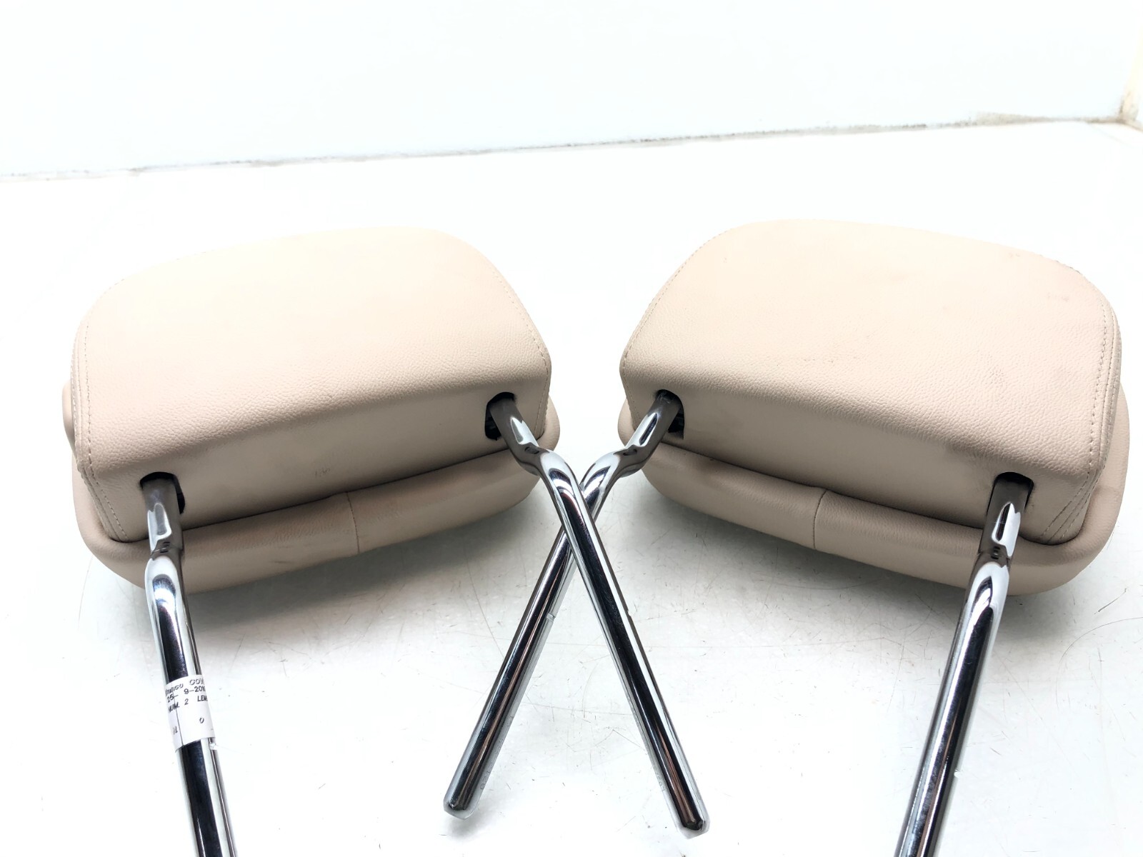 2014-2019 MASERATI GHIBLI S LEFT RIGHT FRONT SEAT HEADRESTS PAIR X2 OEM