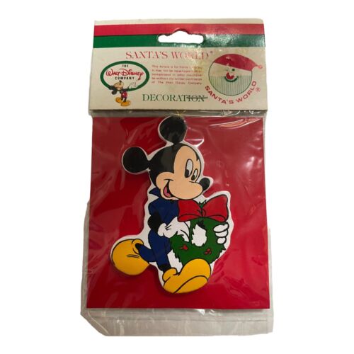 Disney Kurt Adler Santas World Mickey Mouse With Wreath Painted Wood Magnet - Picture 1 of 2