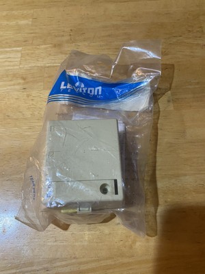 Leviton 41089-12w Quickport Surface Mount Housing, 12-port, | Meses sin interés