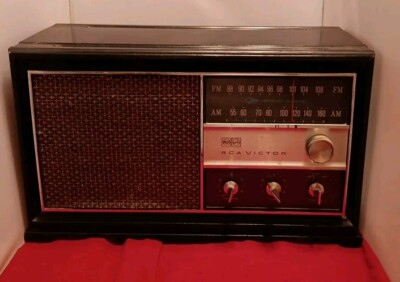 Vtg RCA Victor  Radio AM/ FM RGC43E Ebony Wood Cabinet 1960's Working***