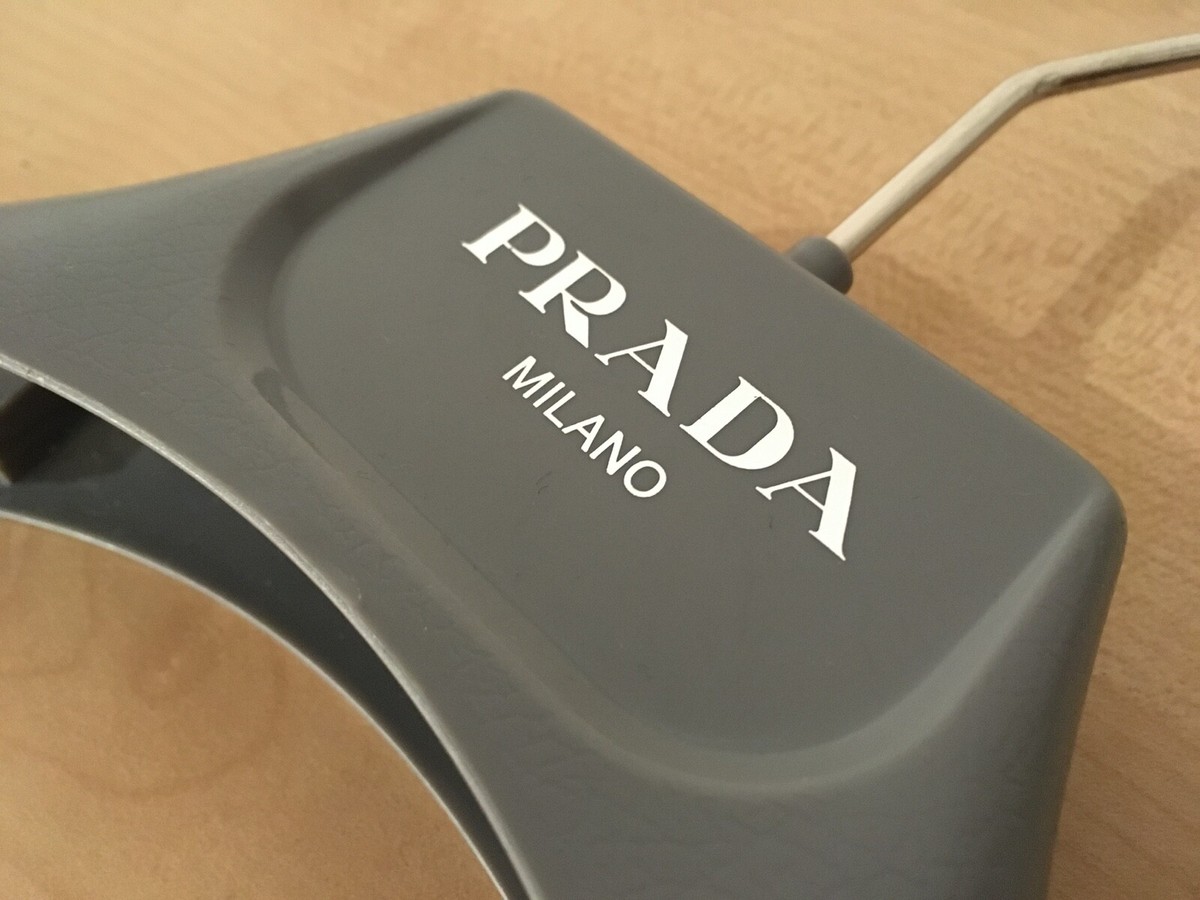 PRADA 　ハンガー PRADA Appendino HANGER LUXURY per Capospalla Colore Grigio