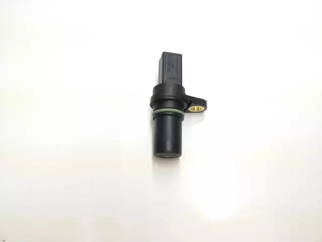 Genuine Volkswagen Engine Crankshaft Position Sensor 06H-906-433 - Image 4 of 4