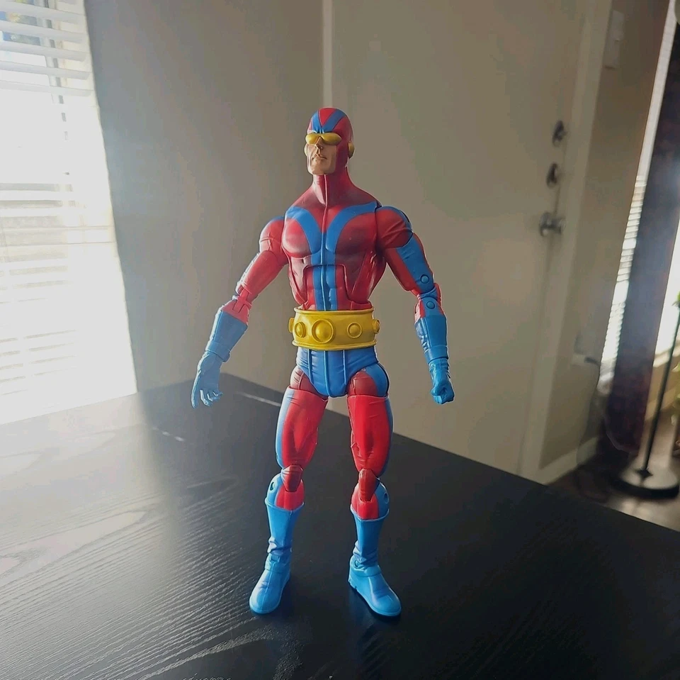 "Universo Marvel Goliath Walmart variante roja 12 pulgadas 2009 con Iron Man de 4""" Foto 2 de 2