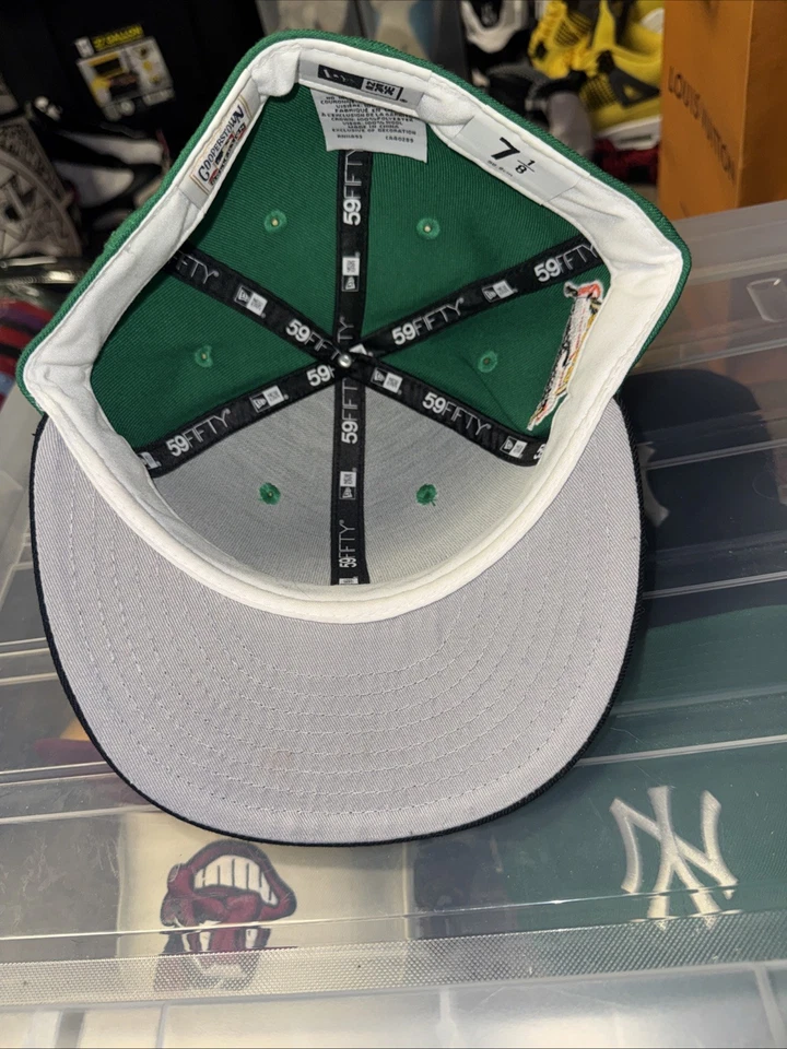 Detroit Tigers New Era Fitted Grey Brim Size 7 1/8 Used 100% Authentic - Image 4 of 4