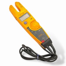 Fluke T5-600 Electrical Tester CAT III 600V *FOR PARTS*