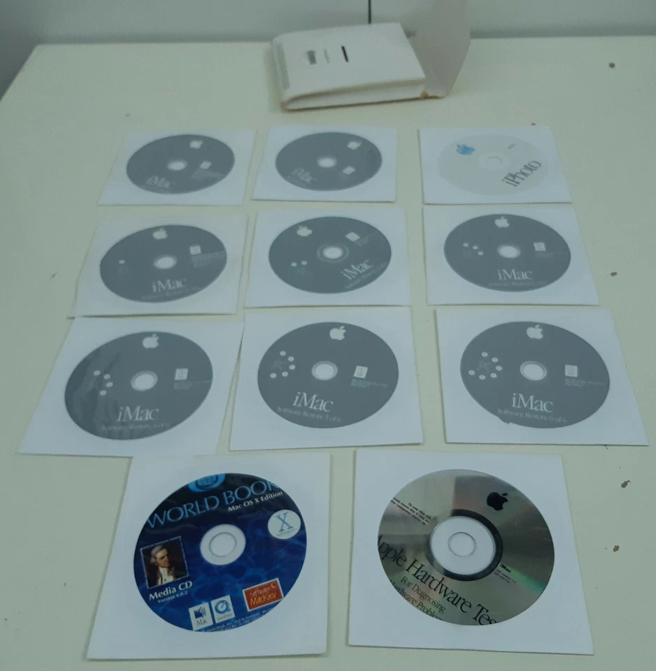 Original Genuine Apple iMac Media iOS X 10.1.2 PUMA 11 CD-Rom's - Image 3 of 4