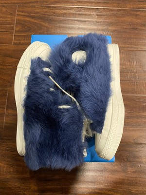 converse ambush fuzzy