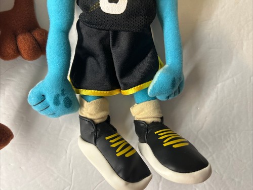 Lot of 2 McDonalds Space Jam Plush 1996 8” Taz & 12” Blanko Toys Basketball - Picture 5 of 11
