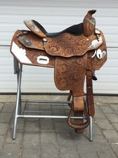 Showman Saddlery 16" Western Show Saddle