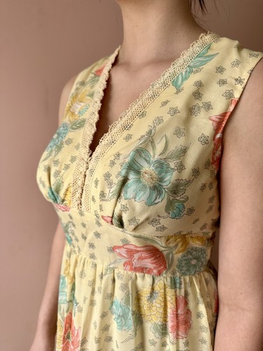 Vintage 70s Dress - Yellow Floral Cottagecore Maxi - Hippie Boho Cotton Prairie - Picture 2 of 10