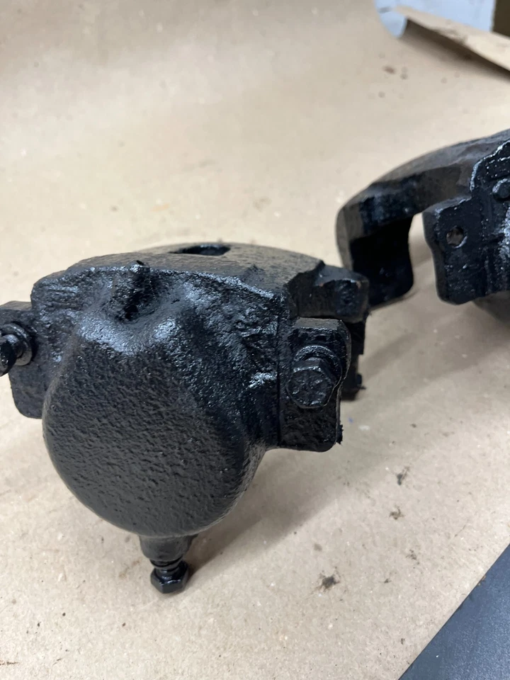 1966 1967 68 69 FAIRLANE TORINO COMET SINGLE PISTON DISC BRAKE CALIPER CORE SET - Image 3 of 4