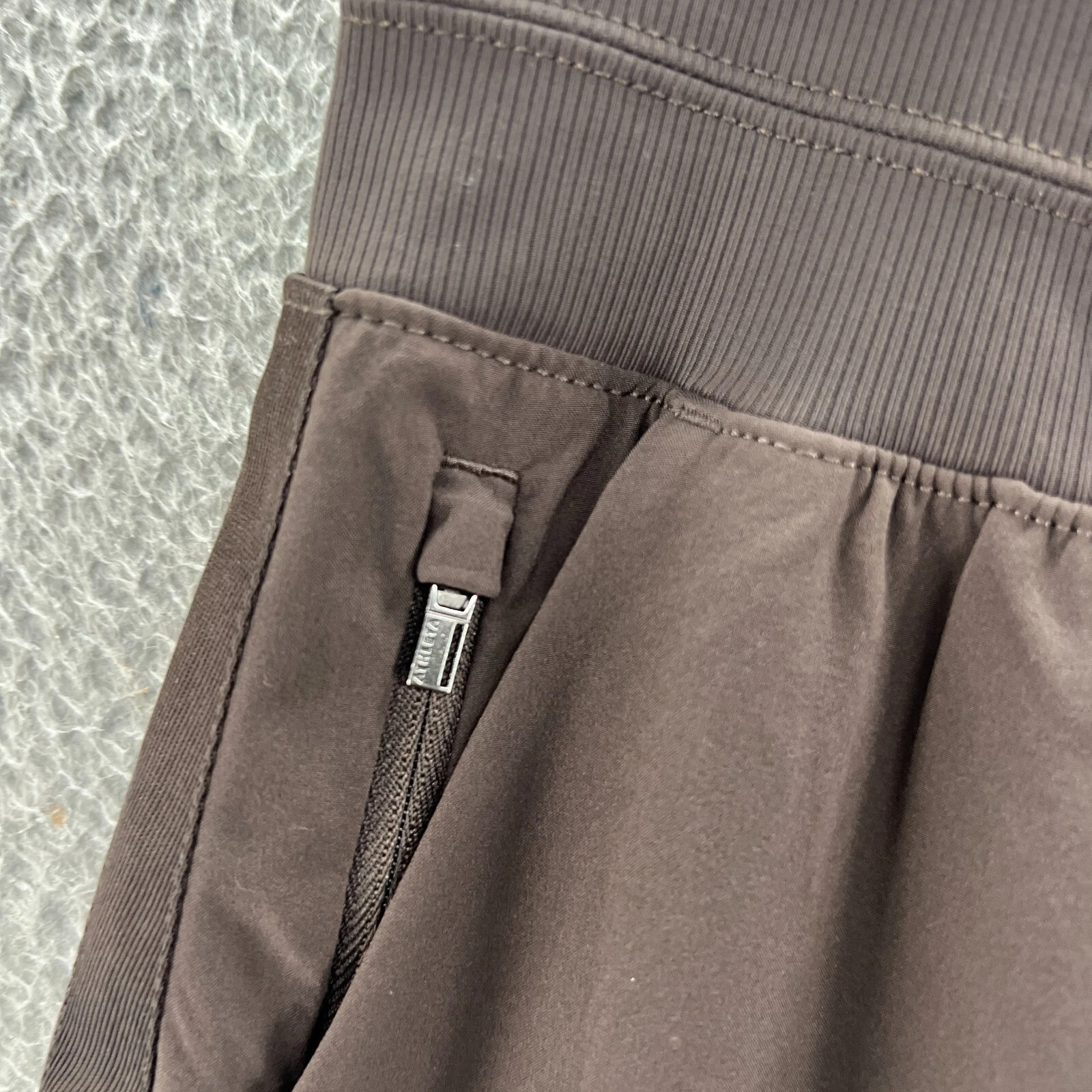 athleta performance nolita slim tapered crop jogger pants