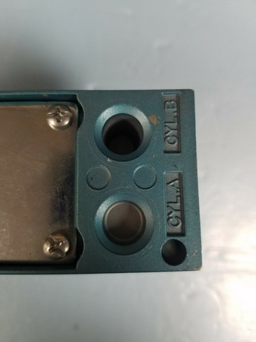 MAC 82A-FC-BKA-TM-DDAP-1DA Pneumatic Valve - Picture 7 of 9
