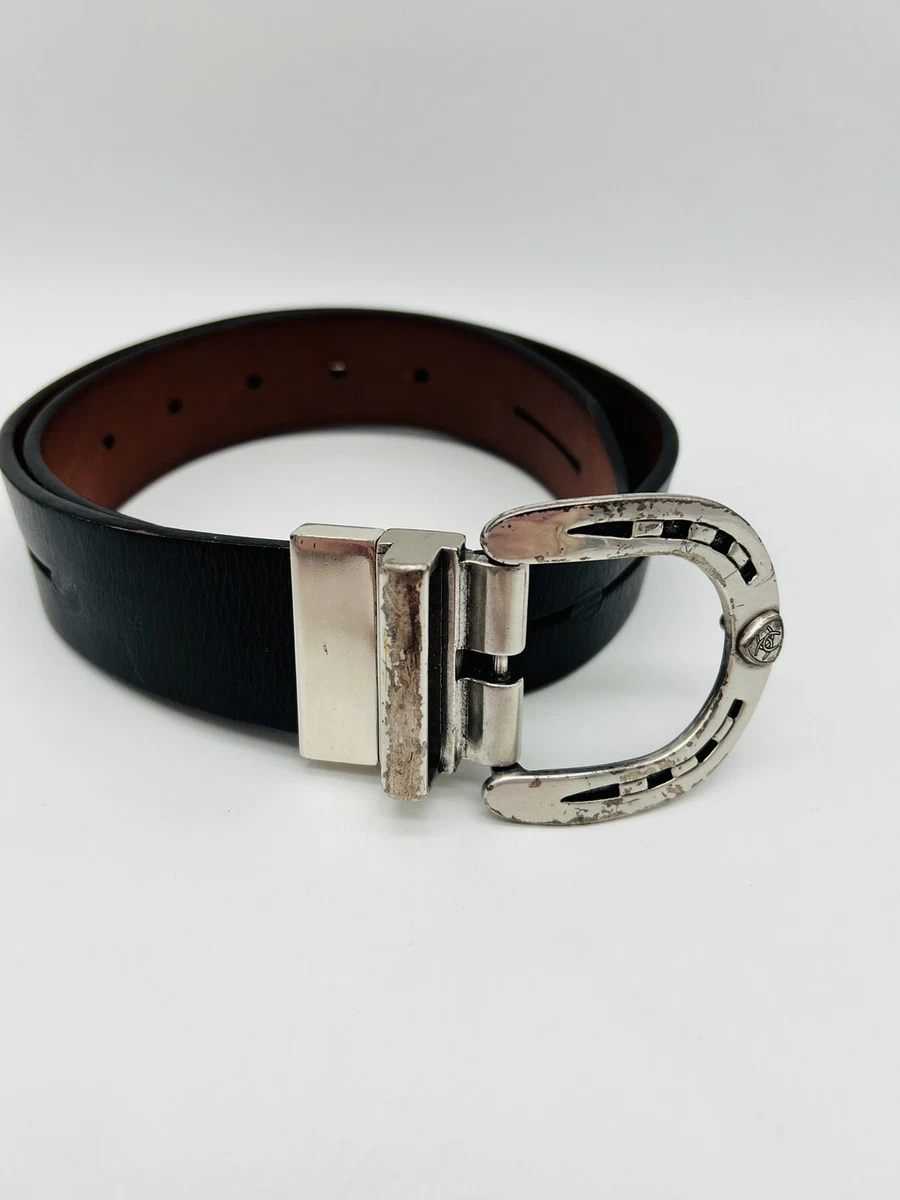 Horseshoe buckle cheap