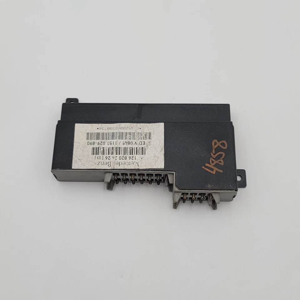 1990 - 1995 Mercedes Benz E320 Anti Theft Alarm Control Module OEM 1268202426 - Image 3 of 4
