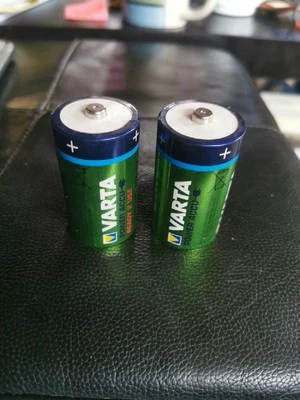 Lot 2 Piles Rechargeables Varta Lr20 3000 Mah - Photo 1/2