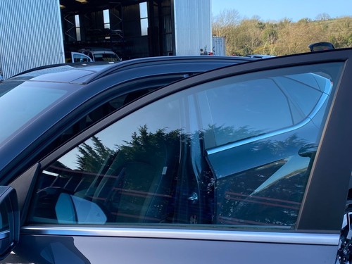 HYUNDAI KONA DOOR GLASS WINDOW FRONT LEFT 2024-2025 - Picture 6 of 12
