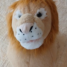 Lion Head Plush Wall Mount Singing Animatronic . Lion Sleeps Tonight. Works
