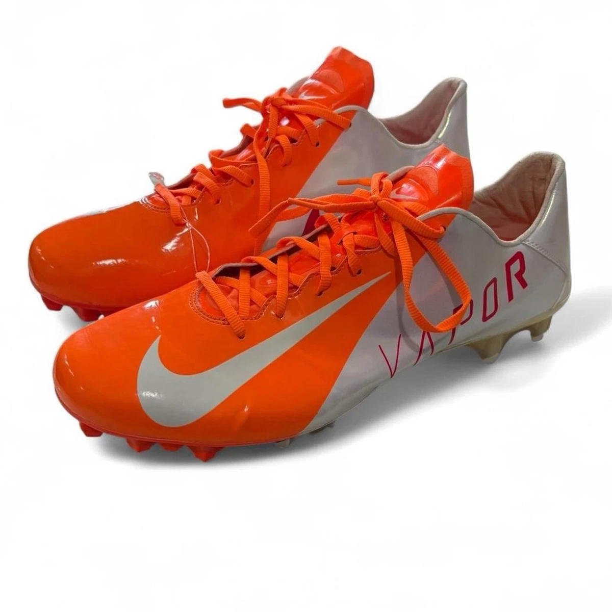 Sz 15W Nike Alpha Menace 4 Pro‎ Wide Texas Longhorns Football HF3439 104 Hook Em Amazon.com | Nike Alpha Menace 4 Pro Football Cleats White  main image 3
