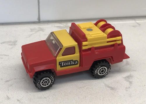 Camión de rescate de bomberos Tonka 1100 Scramblers rojo y amarillo de colección nuevo hecho en EE. UU. - Imagen 2 de 16