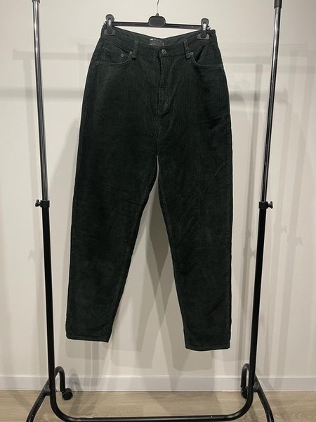 Men ASOS Trousers Green Velvet 32