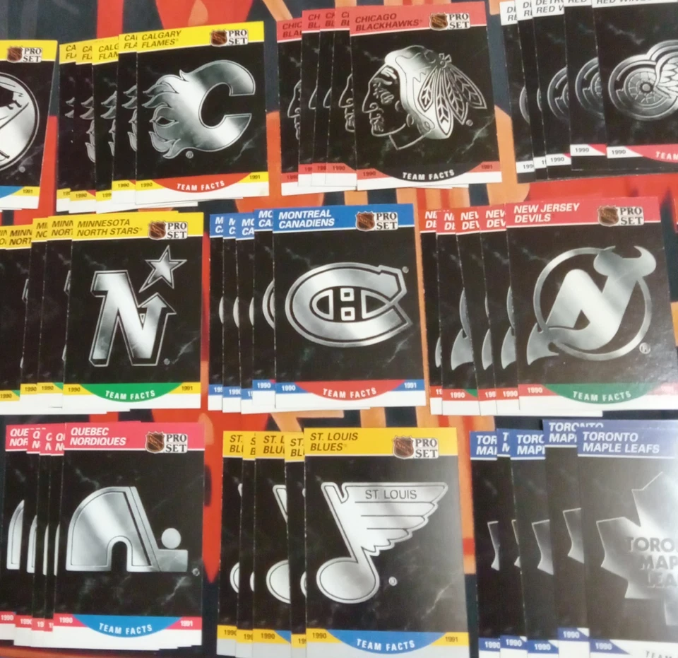 5x Juegos Completos 1990-91 Juego Profesional Logotipo Equipo de Hockey Arte Retro (105 Cartas) ¡Como Nuevo! Foto 3 de 4