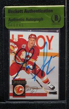 BAS 1993-94 Donruss Gary Suter #53 Beckett Auth Sticker Auto ur8