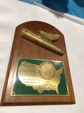 1959 DeKalb Corn Growing Contest Champion Award Sign Oconto County Wisconsin