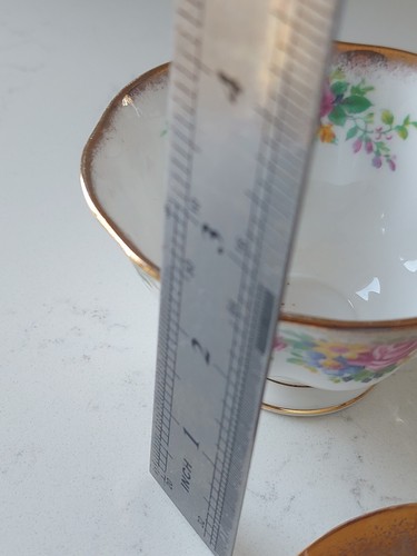 Taza de té y platillo Royal Albert Georgina borde tono oro rosa rosa - Imagen 5 de 9