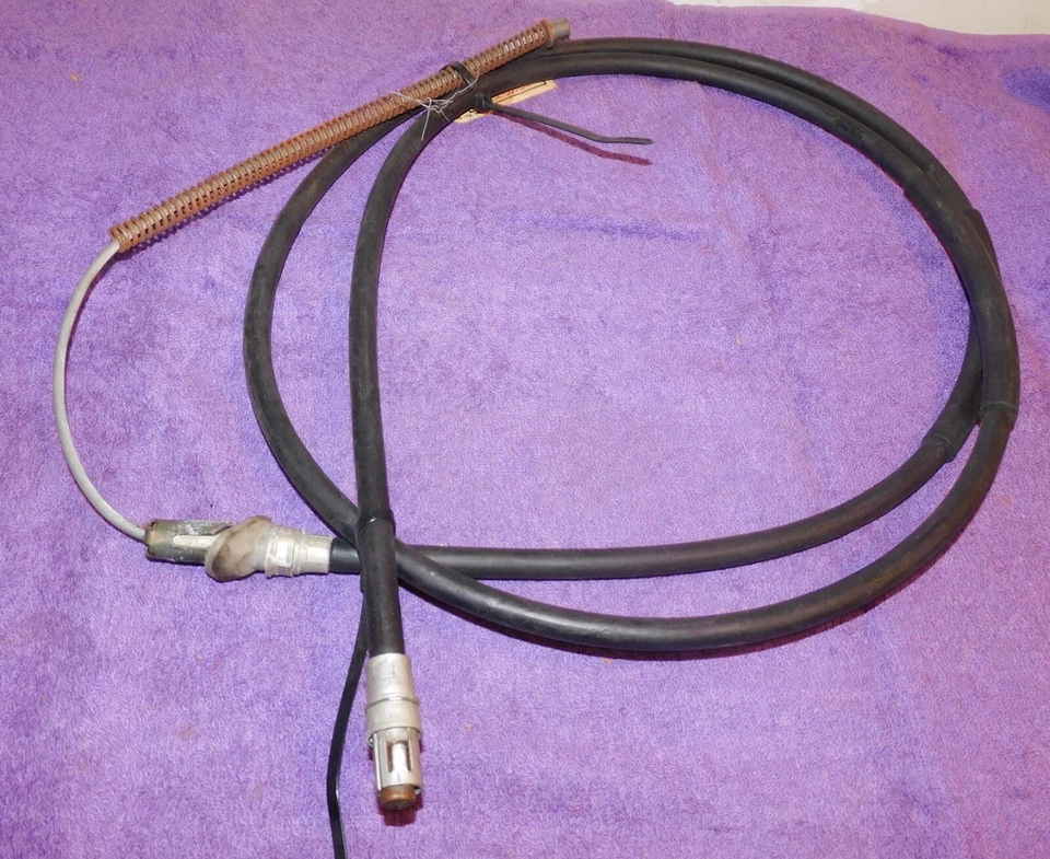 Ford E350 Econoline 1995 1996 Van Club Wagon Nuevo de Lote Antiguo Cable de freno de estacionamiento trasero derecho Foto 4 de 4