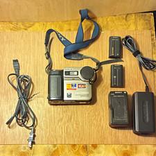 Sony Mavica Digital Camera XGA 3.5" Floppy Disk 2x Zoom  tested, needs new batt