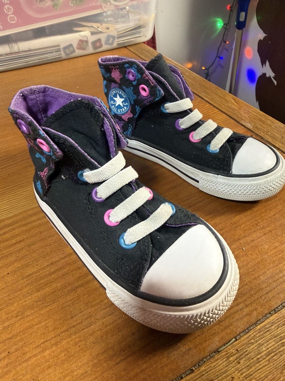 Converse All Star Black Shoe Infant Girls Sz 7 Pink/Purple/Blue Star Hi Top Vcro