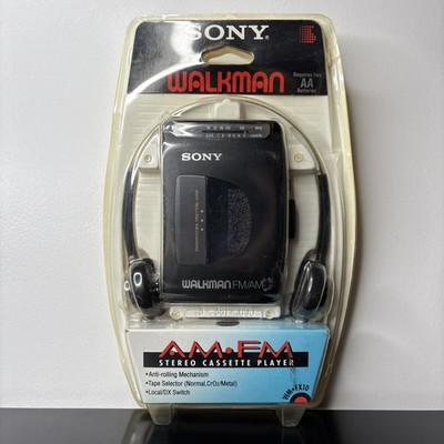 Vintage Sony Walkman FM/AM Portable Stereo Cassette Player (WM