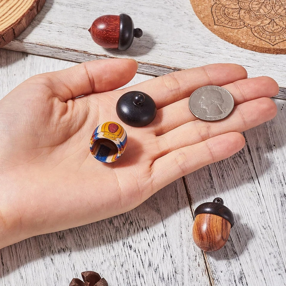 3 peças pingente de caixa de porca de bolota de madeira desconectável amuletos de bolota fofos pendurar porca - Imagem 4 de 4