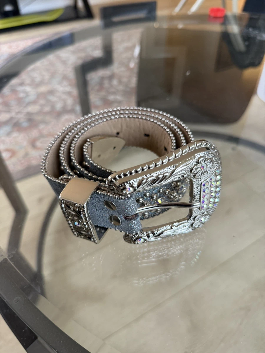 Vintage‎ BB Simon Women Gray Leather Belt Silver Mesh Edging Size 30 b.b.simon Silver Belts for Women for sale | eBay main image 3