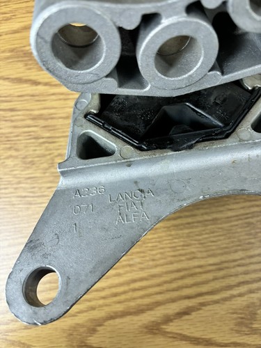 Fits Alfa Romeo Giulietta 2010-2020 1.4 Left Engine Mounting (51838159) OEM - Picture 7 of 12