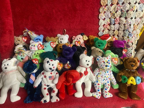 Bundle of 29 Vintage Ty Beanie Babies Bears with Tags Very Good Condition