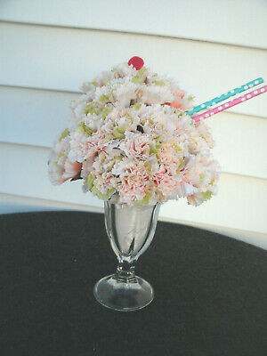 ICE CREAM SUNDAE Centerpiece 1950's--LT. Pink Carnation in ICE CREAM SUNDAE Centerpiece 1950's--LT. Pink Carnation in