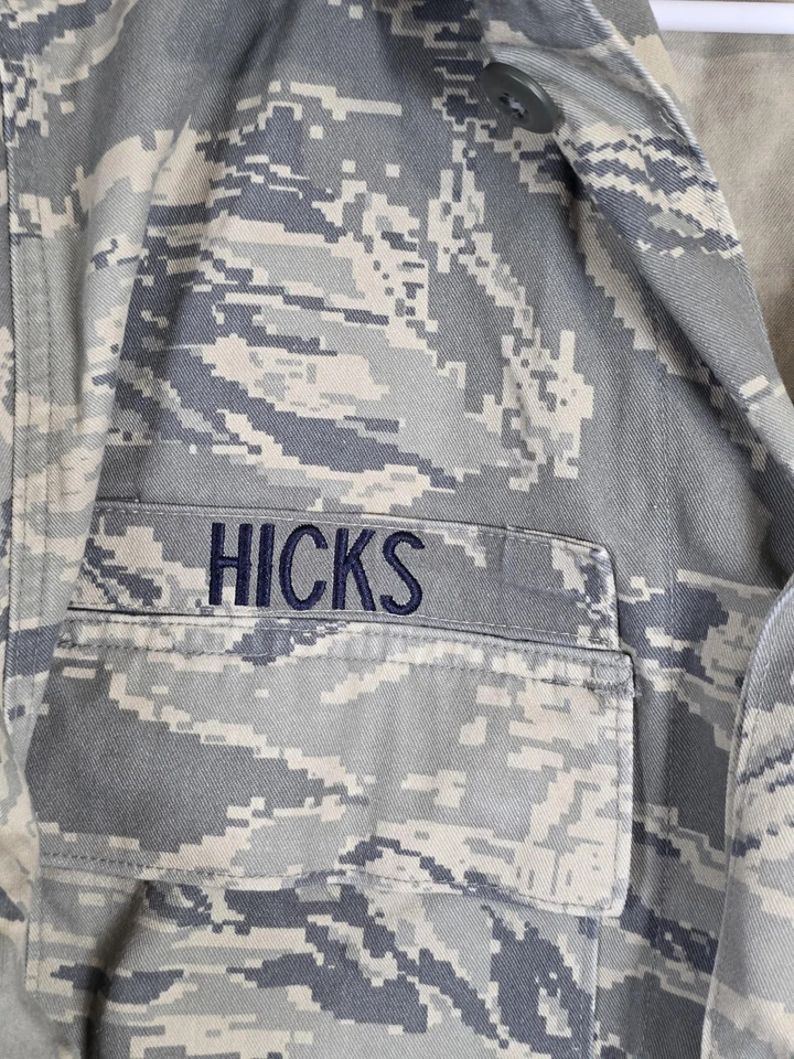 US Air Force ABU Jacket Mens 44L Tiger Stripe Camo Propper Uniform Coat Patches - Image 4 of 4