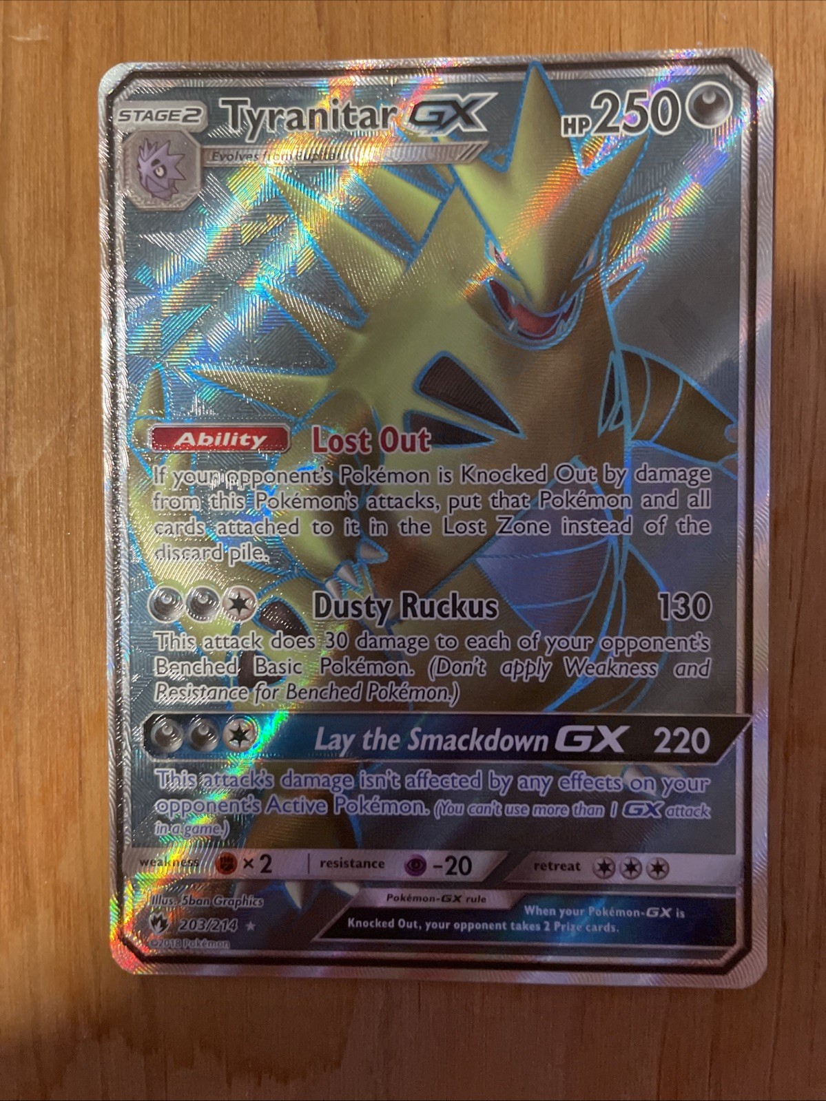 Tyranitar GX - 203/214 - Pokemon Lost Thunder Sun & Moon Full Art Rare Card NM