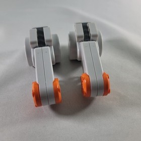 2 Lego Mindstorms NXT Electric Servo Motors 9842 