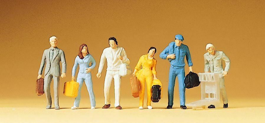 Walking Passengers (6) Standard HO/OO Figure Set Preiser 14000