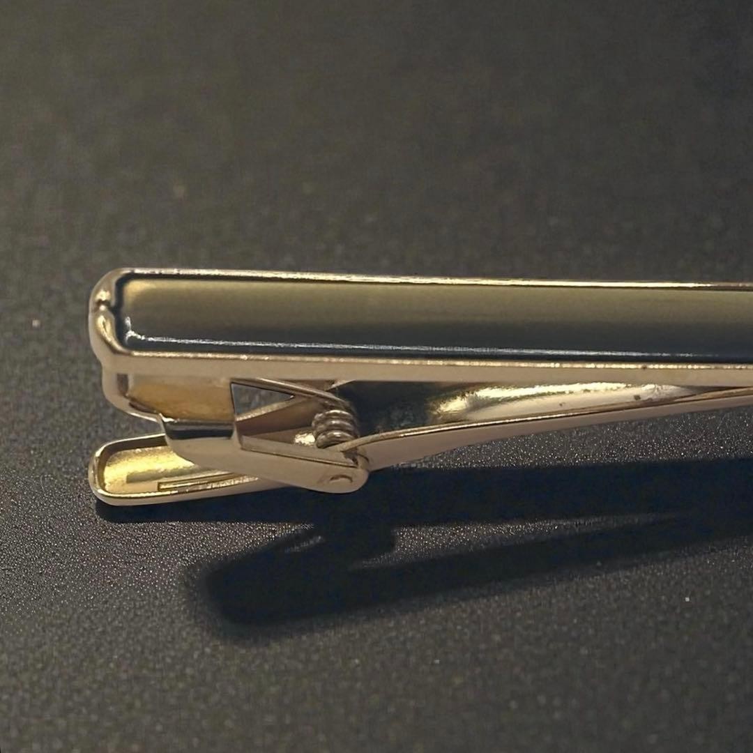 Yves Saint Laurent Tie Pin Cufflink Set Excellent Condition thumbnail 7