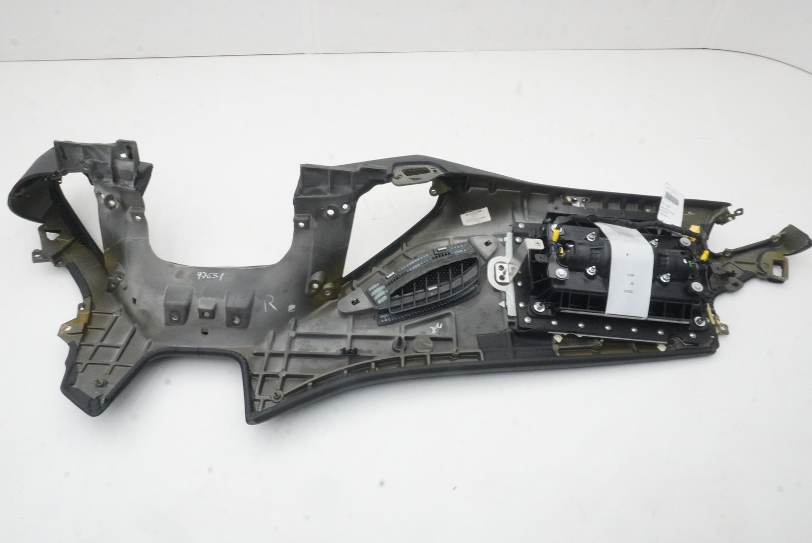 Front Right Passenger Dash Panel Airbag Leather 910978 Ferrari 296 GTB F171 2024