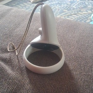 Meta Quest 2 VR Bluetooth Controller White with Wrist Strap