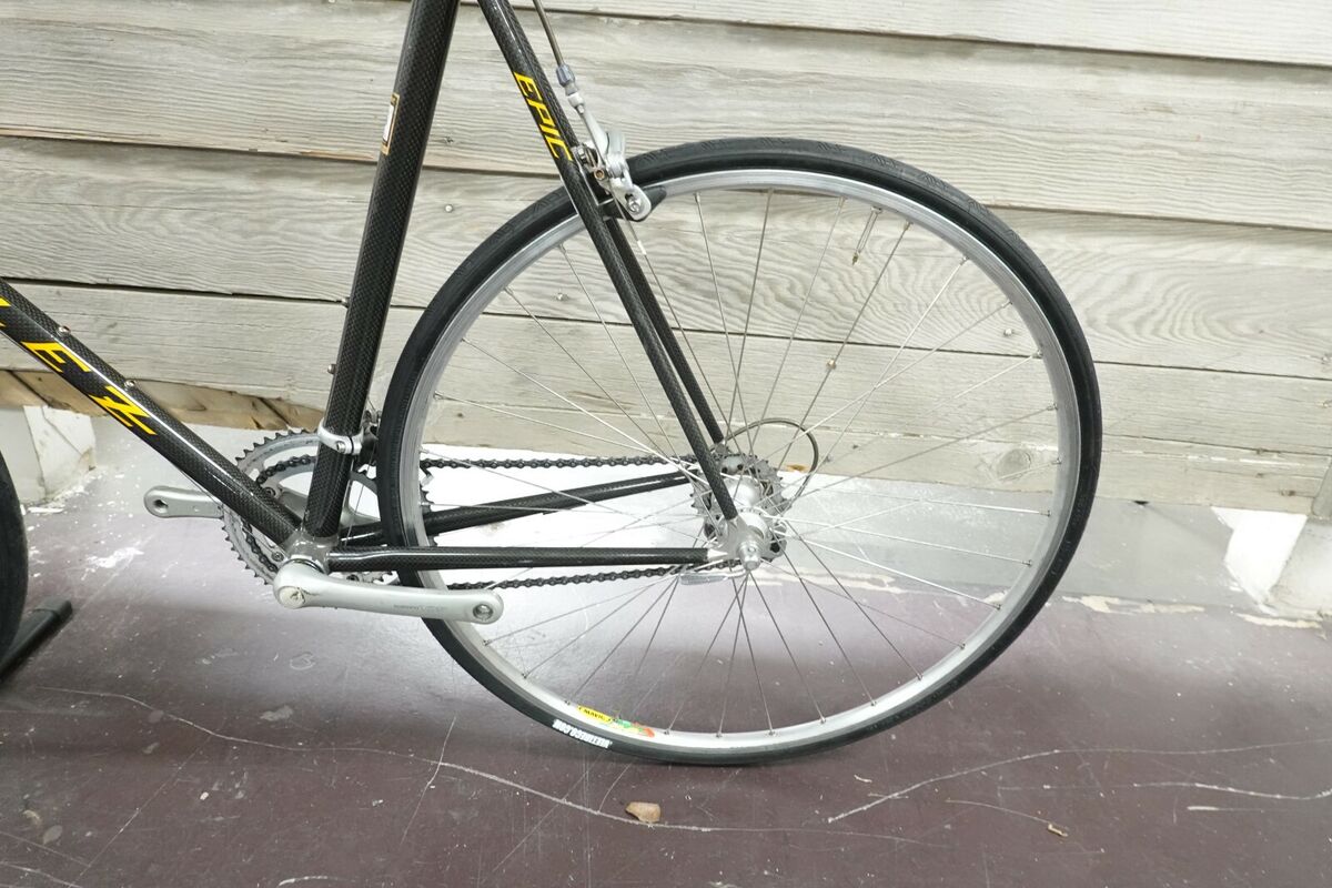 Specialized Allez Epic Carbon Aluminum Road Bike 58cm Specialized Allez Epic Carbon Aluminum Road Bike 58cm