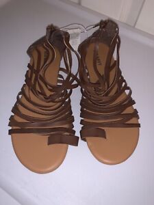 NWT Old Navy Gladiator Sandals  Women s Size 5 eBay