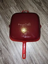 MegaChef 11 Inch Square Enamel Cast Iron Grill Pan w/ Matching Grill Press Red